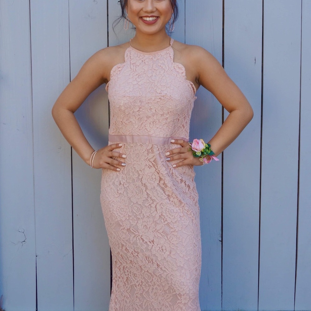 Pink and lace prom dress!!